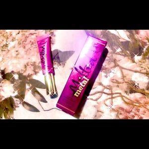 Too Faced 🍭 Melted Metal Liquified Lipstick - Metallic Violet